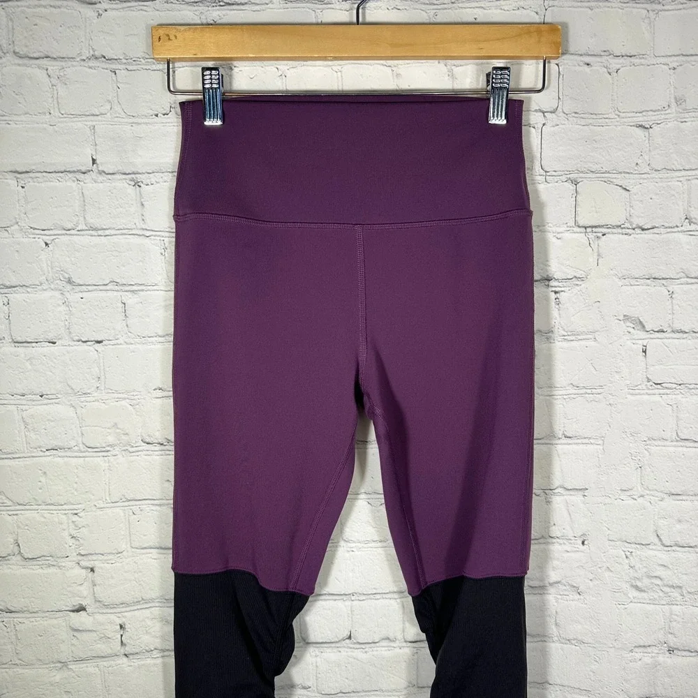 Alo Yoga Goddess Leggings Purple Black High Waist Ribbed Stirrup Size Small